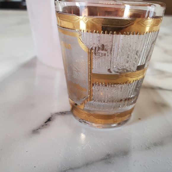 Arizona Textured Glass 22K Culver Gold Shot Glass - Picture 6 of 11